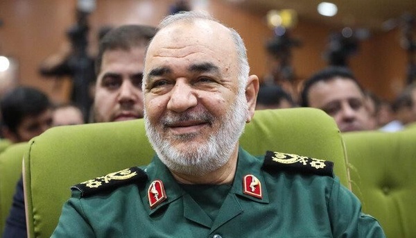 سپاه پاسداران آماده کمک به دولت چهاردهم است