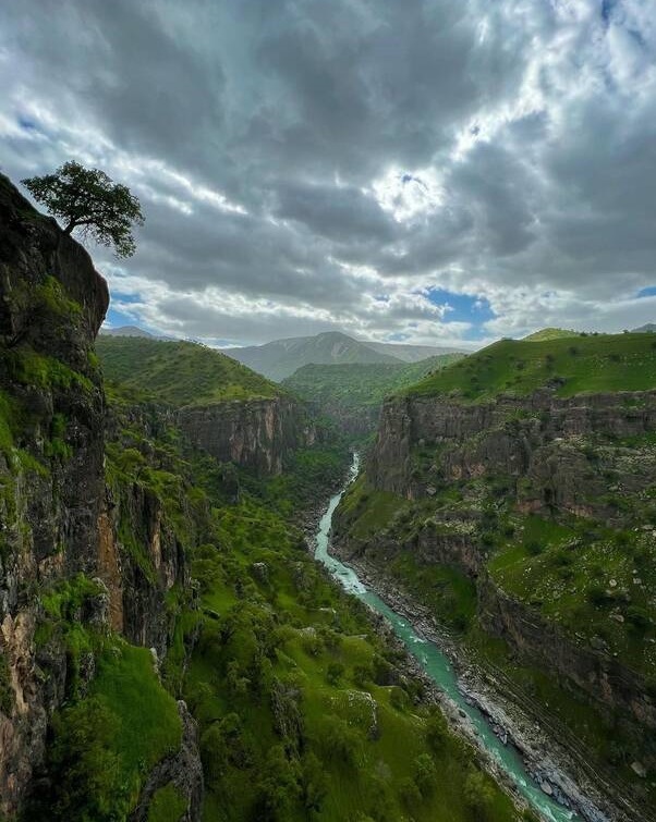 تصویری باورنکردنی از مرز ایران و عراق