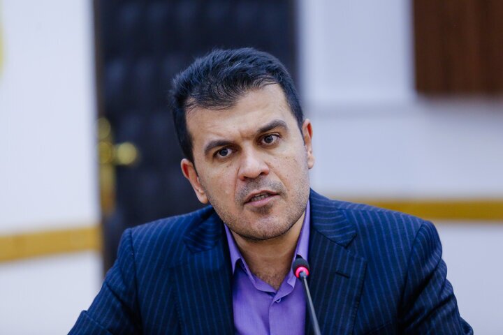 با اینترنت طبقاتی مخالفم/ رئیس جمهور پیگیر رفع فیلتر است