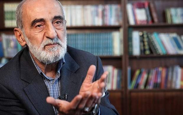 مراد غایب ما ظاهر نیست نه آنکه حاضر نباشد