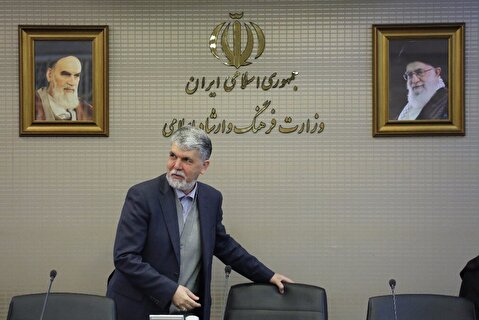 مروری بر چند توصیه رهبر انقلاب در نخستین دیدار با کابینه دولت چهاردهم/نخستین آزمون سید عباس صالحی در سکانداری مجدد وزارت فرهنگ و ارشاد اسلامی