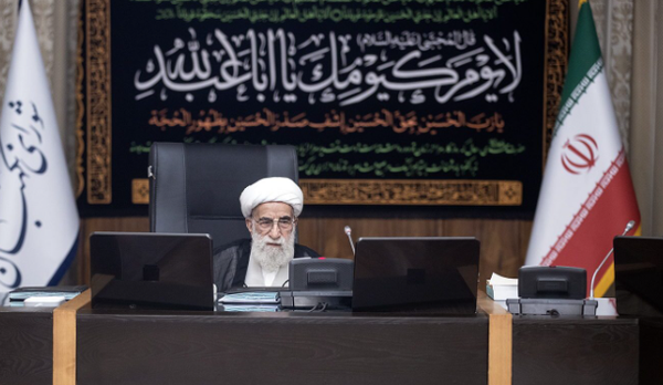 آیت‌الله جنتی: سبک مدیریتی شهید رجایی تدوین و ارائه شود