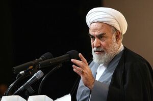هیچ کسی جرأت تعرض به ایران را ندارد