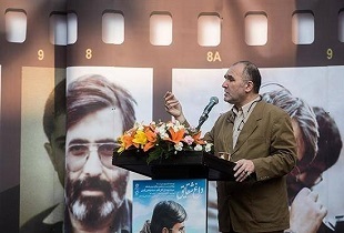 عکاسان و مستندسازان جنگ امروز به حاشیه رانده شدند!/ همه چیز قبیله ای و همشهری بازی شده!/ مدیرانی که توجهی به اتفاقات پیرامونیشان ندارند