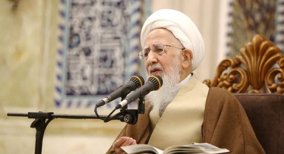 آیت‌الله جوادی آملی: بزرگی‌ خود را بشناسیم و آن را ارزان نفروشیم
