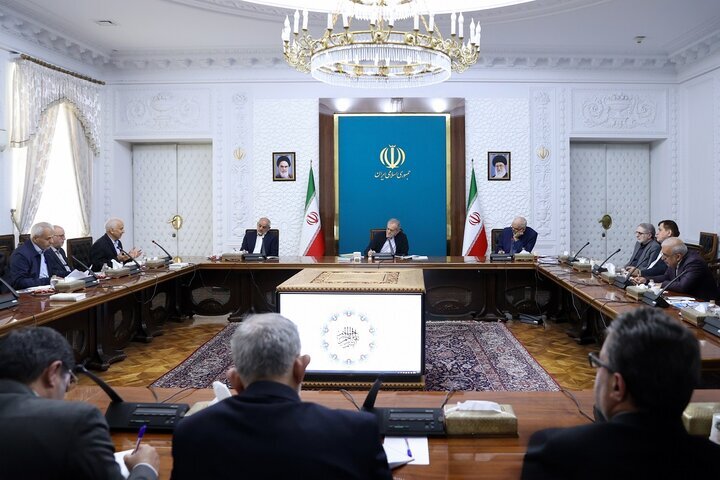 پزشکیان: مدیریت ناترازی‌ها هوشمند خواهد بود