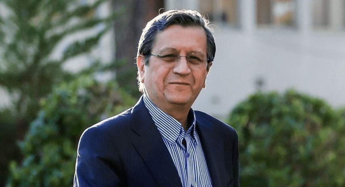 نامه بیش از ۱۰۰ نماینده به رئیس جمهور برای بکار نگرفتن همتی