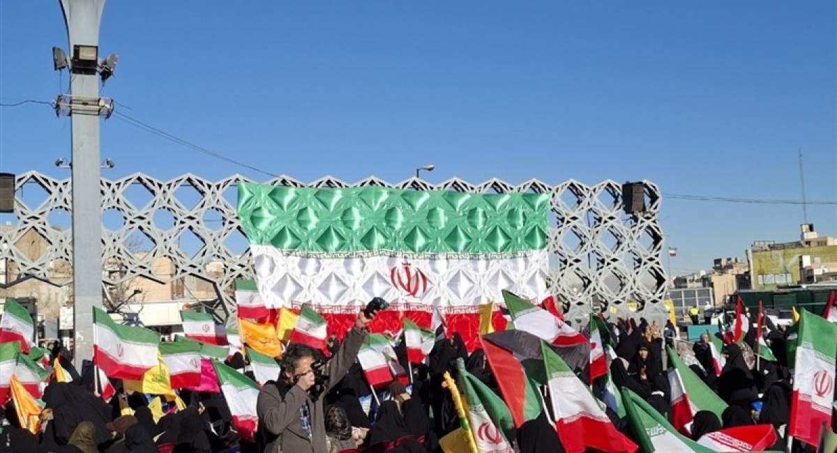 اجتماع بزرگ یوم الله ۹ دی در تهران برگزار شد