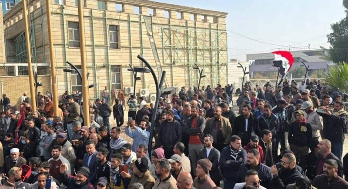 شهروندان عراقی امروز در بغداد دست به اعتراض زدند
