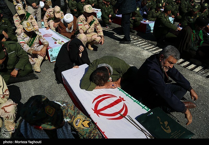 بازگشت پیکر 85 شهید دوران دفاع مقدس از مرزآبی اروند به کشور