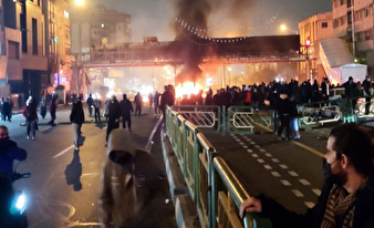 افشاگری رسانه‌ غربی از وارونه‌سازی فتنه دی‌ماه در رسانه‌های آمریکایی