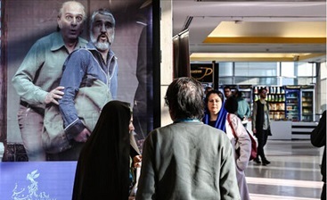 نقش نفوذی ها و عوامل گفتمان ضد انقلاب در گلوگاه های فرهنگی