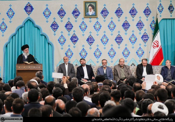 دیدار قرای داخلی ئ بین المللی در محفل نورانی قرآن باحضور رهبر انقلاب اسلامی دیدار قرای داخلی ئ بین المللی در محفل نورانی قرآن باحضور رهبر انقلاب اسلامی