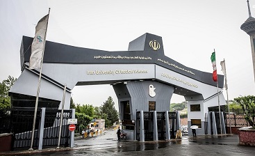 واکنش به هتاکی رئیس یکی از مراکز آموزشی درمانی/ ایشان را از مسئولیت  عزل کنید