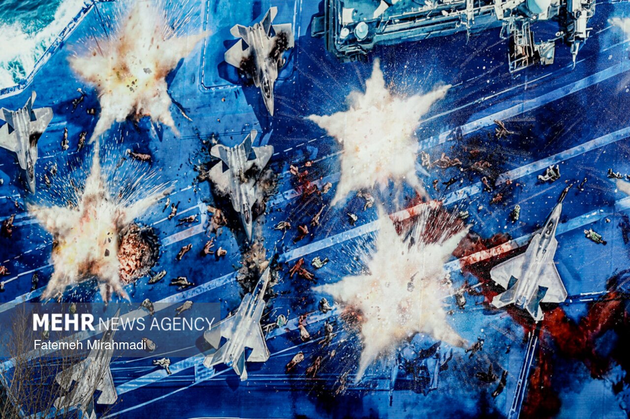 رونمایی از طرح جدید دیوارنگاره میدان انقلاب اسلامی