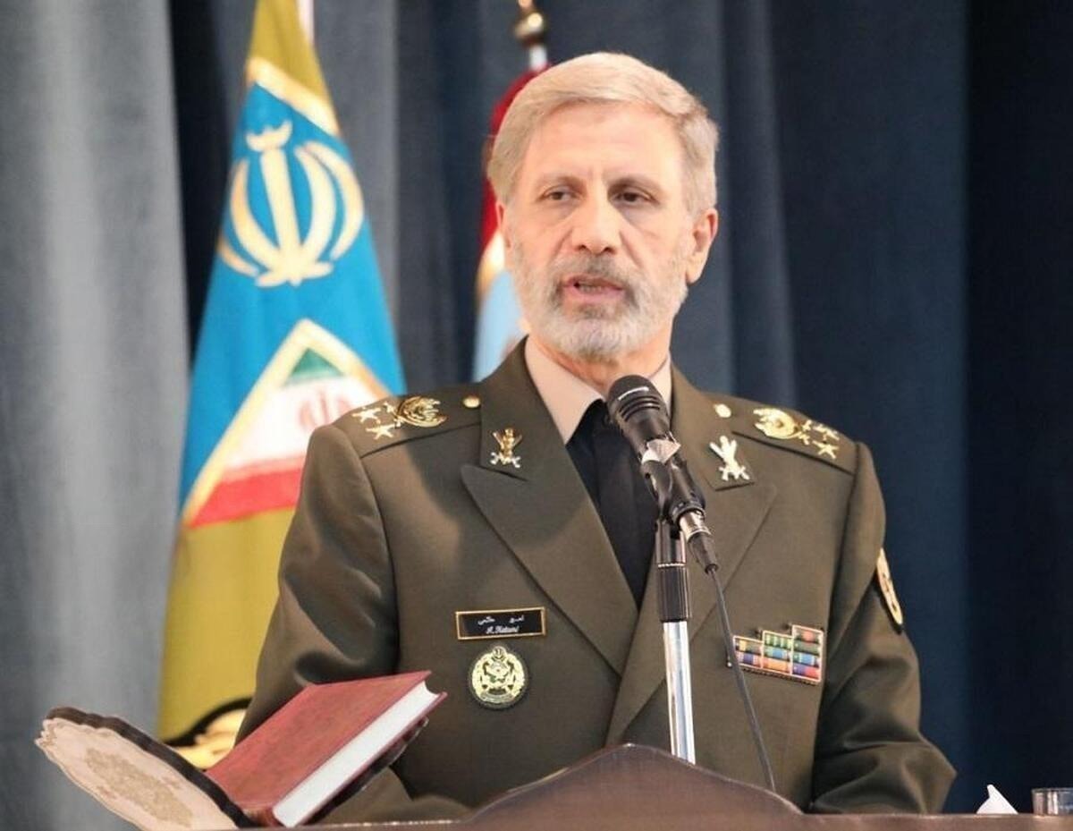 ادعای شکست&zwnj;ناپذیری دشمن دروغ است