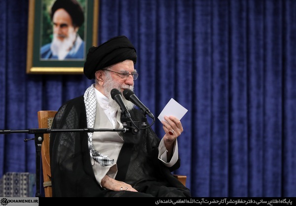 چند نکته درباره تذکرات رهبرانقلاب به مسئولان