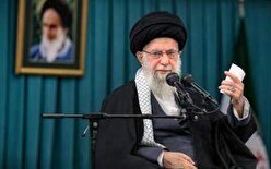 رهبر انقلاب: ایران باید قوی بشود