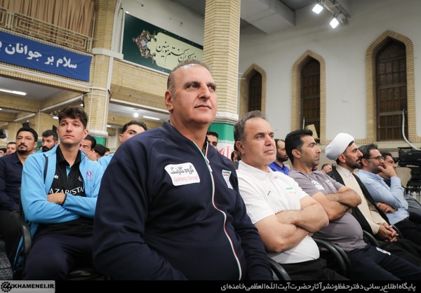 دیدار قهرمانان و مدال‌آوران ورزشی و المپیادهای علمی جهانی