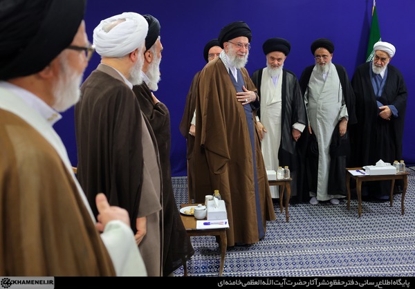 دیدار دست‌اندرکاران کنگره بین‌المللی میرزای نائینی