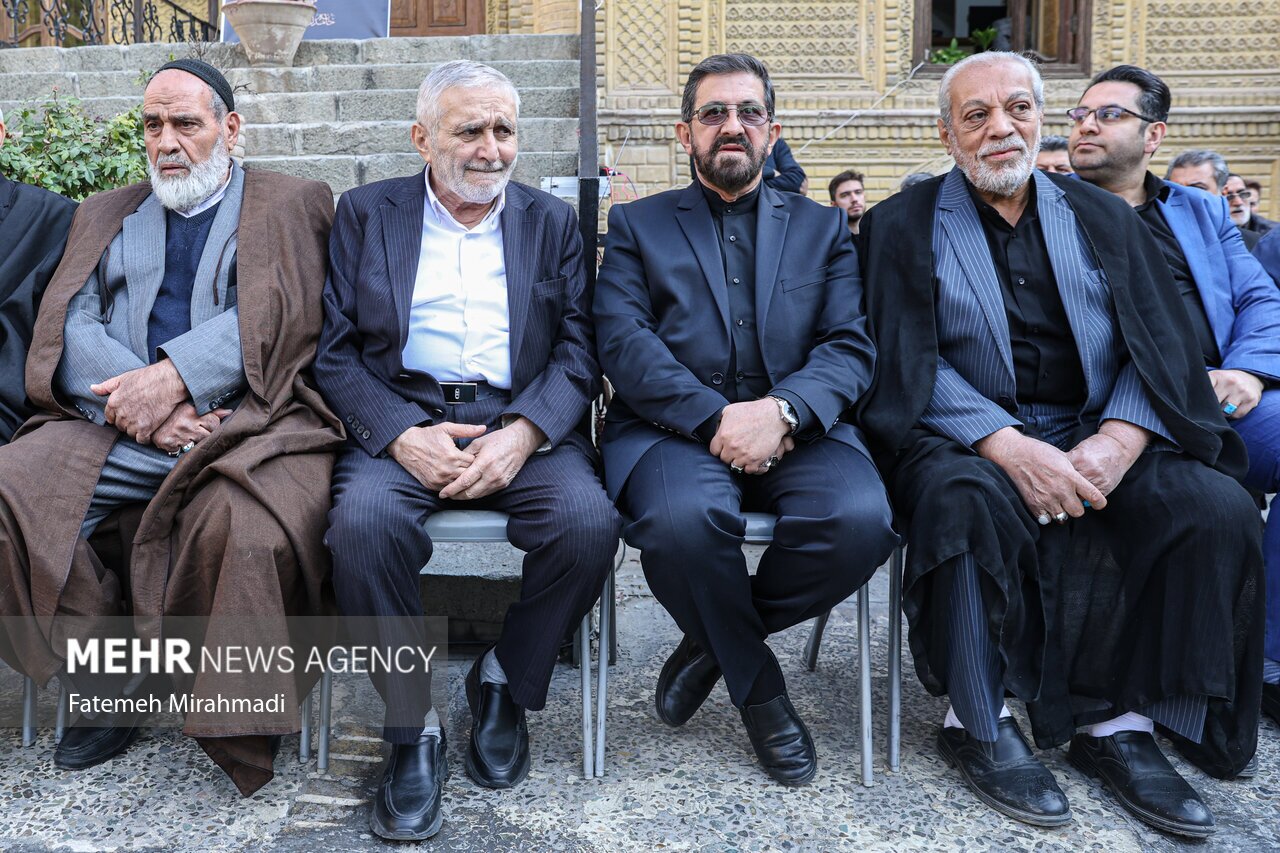 مراسم تشییع پیکر مرحوم سید محمد موسوی مراسم تشییع پیکر مرحوم سید محمد موسوی