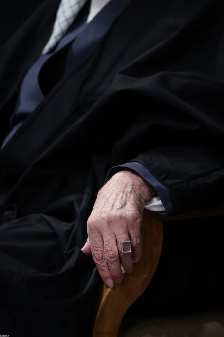 اولین شب مراسم عزاداری ایام شهادت حضرت فاطمةالزهرا سلام‌الله‌علیها در حسینیه امام خمینی(ره)