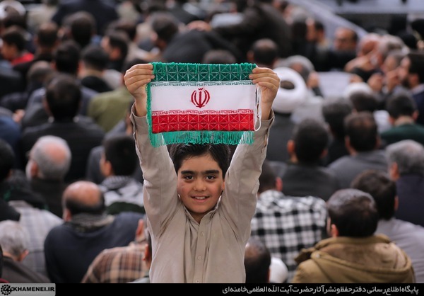 مراسم جشن میلاد حضرت زهرا سلاماللهعلیها در حسینیه امام خمینی(ره) با حضور رهبر انقلاب مراسم جشن میلاد حضرت زهرا سلاماللهعلیها در حسینیه امام خمینی(ره) با حضور رهبر انقلاب