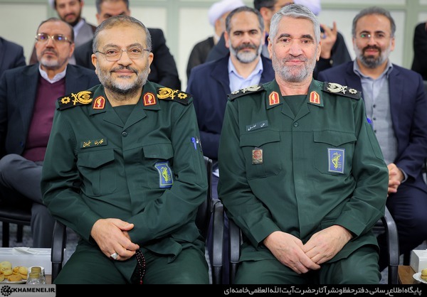 دیدار دستاندرکاران کنگره شهدای استان البرز دیدار دستاندرکاران کنگره شهدای استان البرز