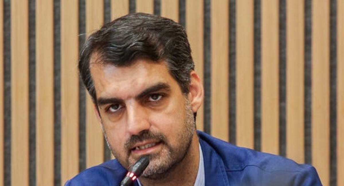 طعنه منان رئیسی نماینده قم به قالیباف