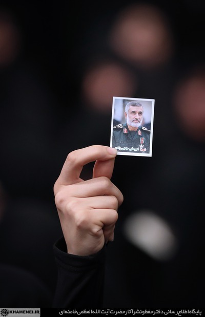 آخرین شب مراسم عزاداری ایام شهادت حضرت فاطمةالزهرا سلام‌الله‌علیها در حسینیه امام خمینی(ره)